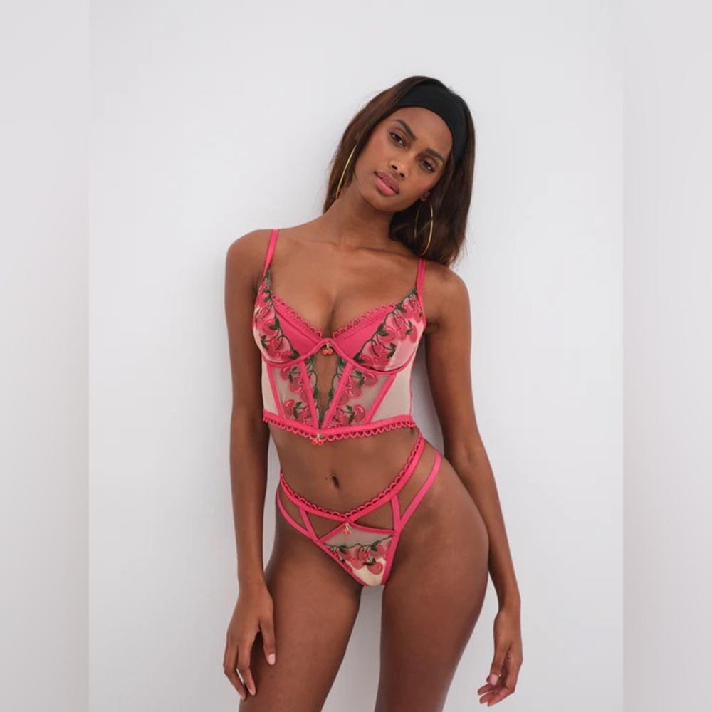 For Love & Lemons Cherie Bustier Red Cherries XS - Picture 3 of 7